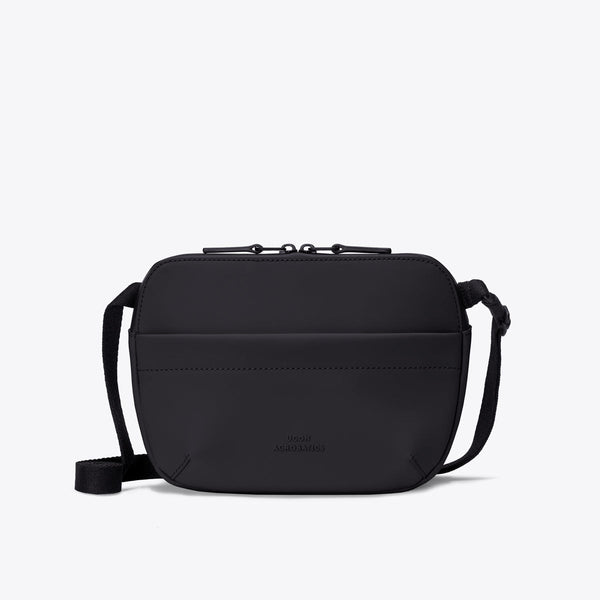 Black / Medium
