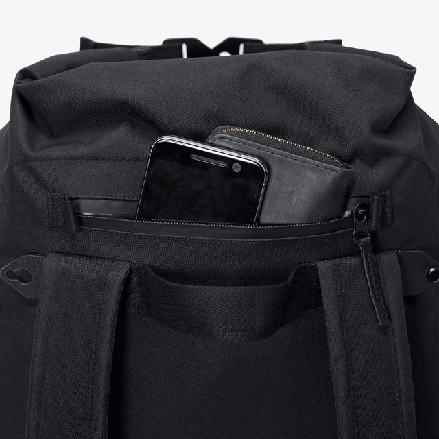 Ucon Acrobatics • Frederik Backpack • Stealth Series (Black)