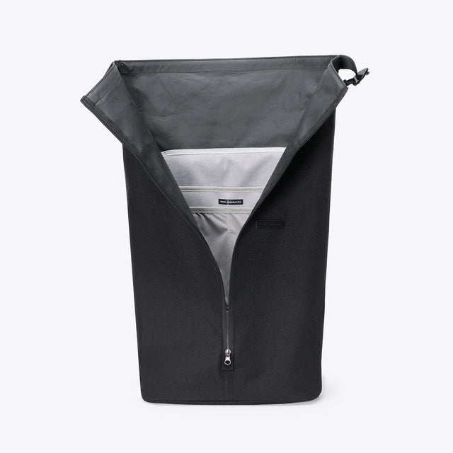 Ucon Acrobatics • Frederik Backpack • Stealth Series (Black)
