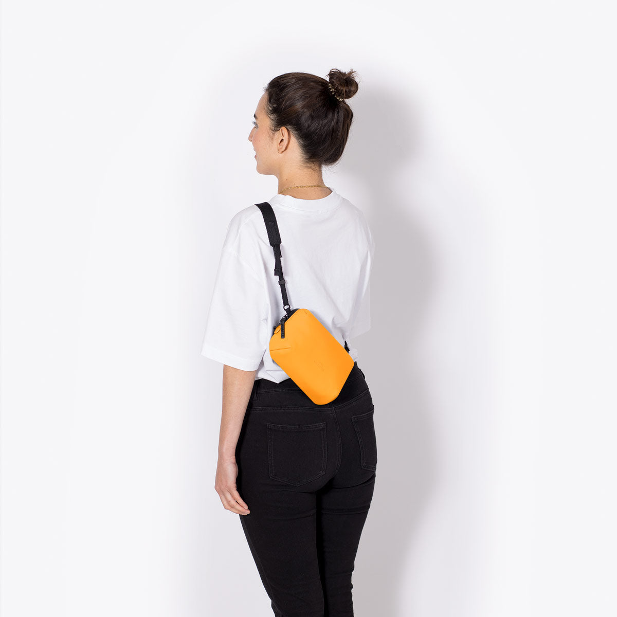 Ando Crossbody Bag - Amber / Medium
