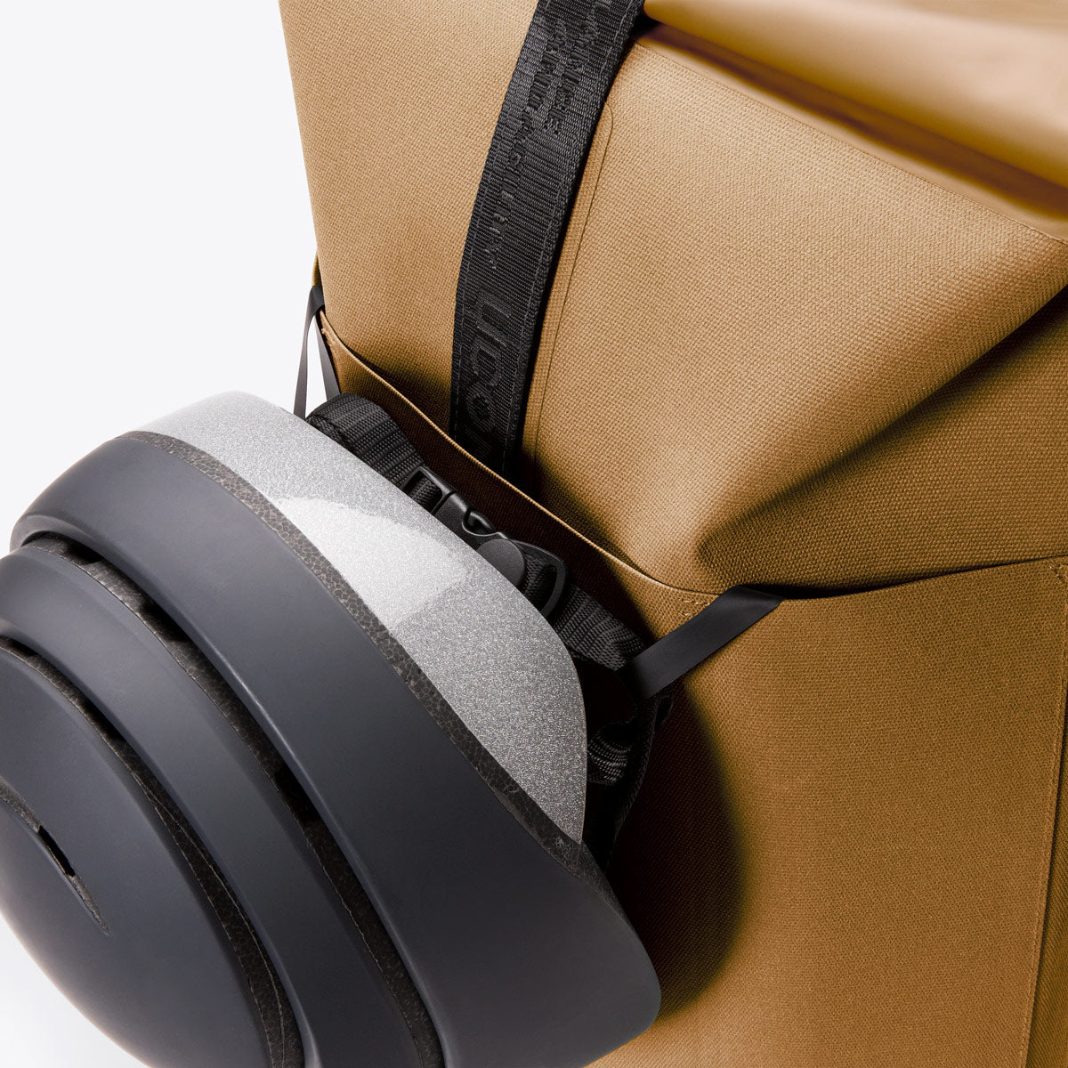 Hajo Roll-Top Backpack - Dark Sand Reflective / Medium