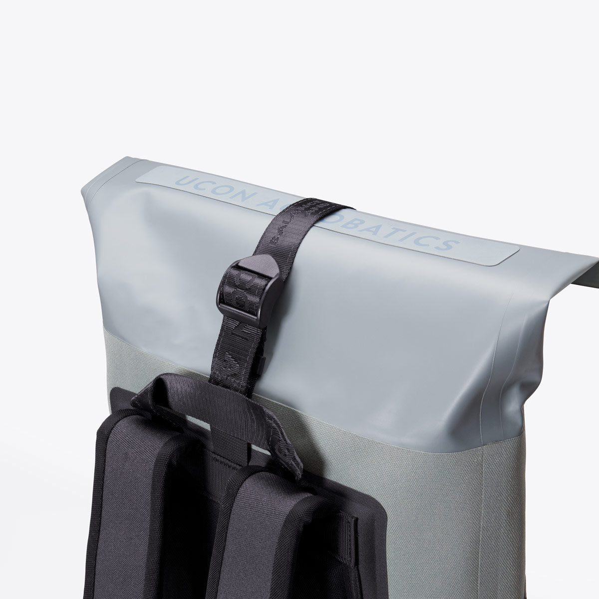 Hajo Roll-Top Backpack - Pigeon Blue Reflective / Medium