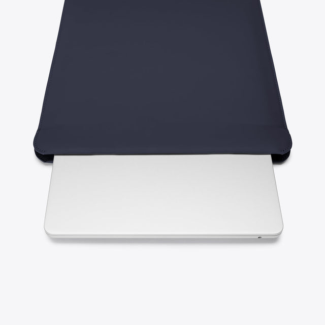 Sora Medium Laptop Sleeve