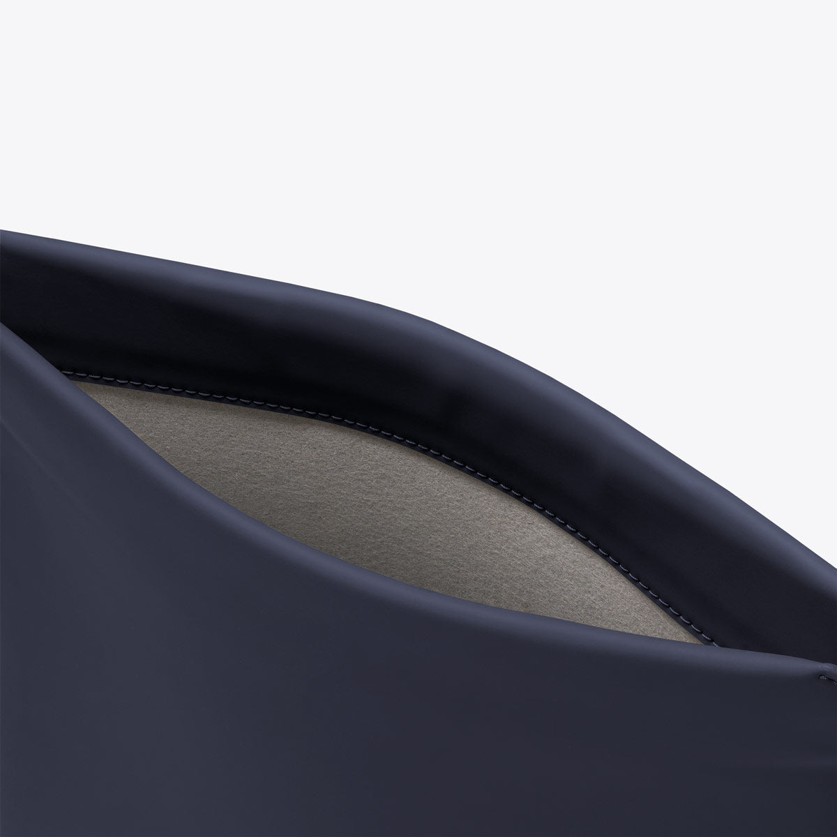 Sora Laptop Sleeve - Dark Navy / Medium