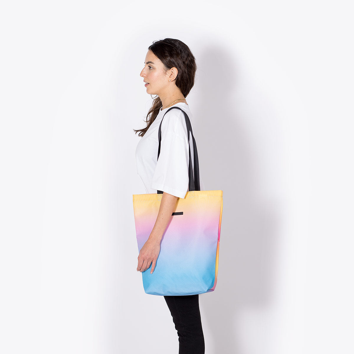 Ezra Bag - Motif 2.0 - Jan Kaláb