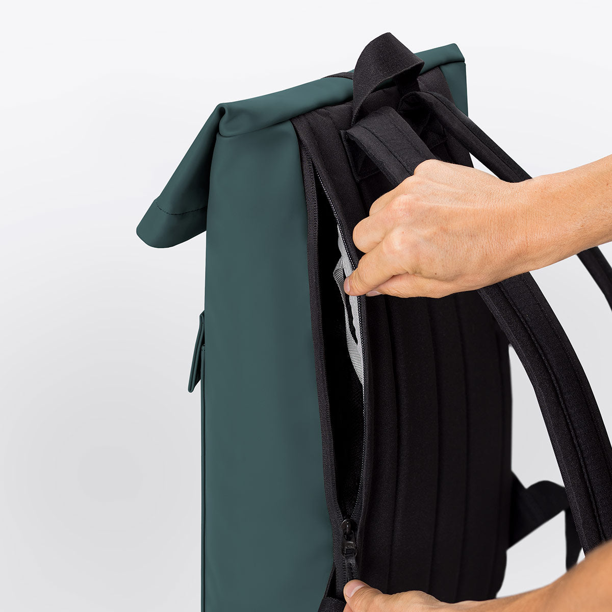 Jasper Roll-Top Backpack - Forest / Medium